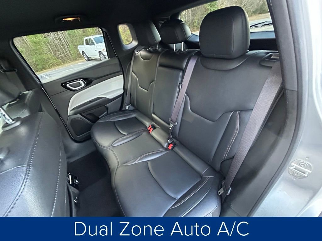 Used 2024 Jeep Compass Limited image 17
