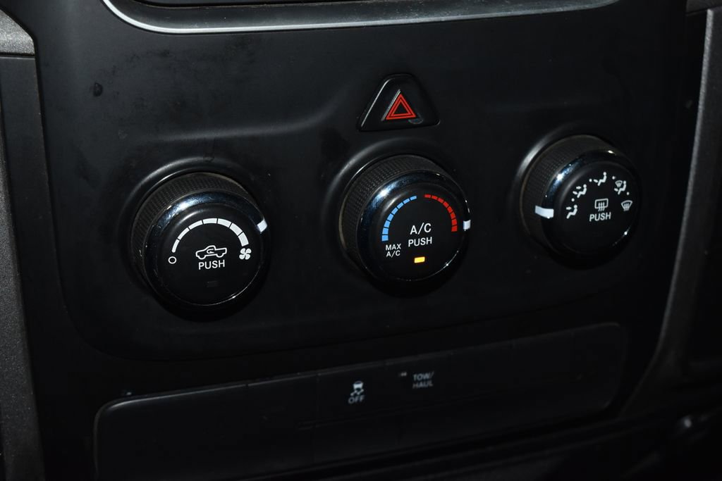 Used 2018 RAM 1500 Express w/ Express Value Package image 12