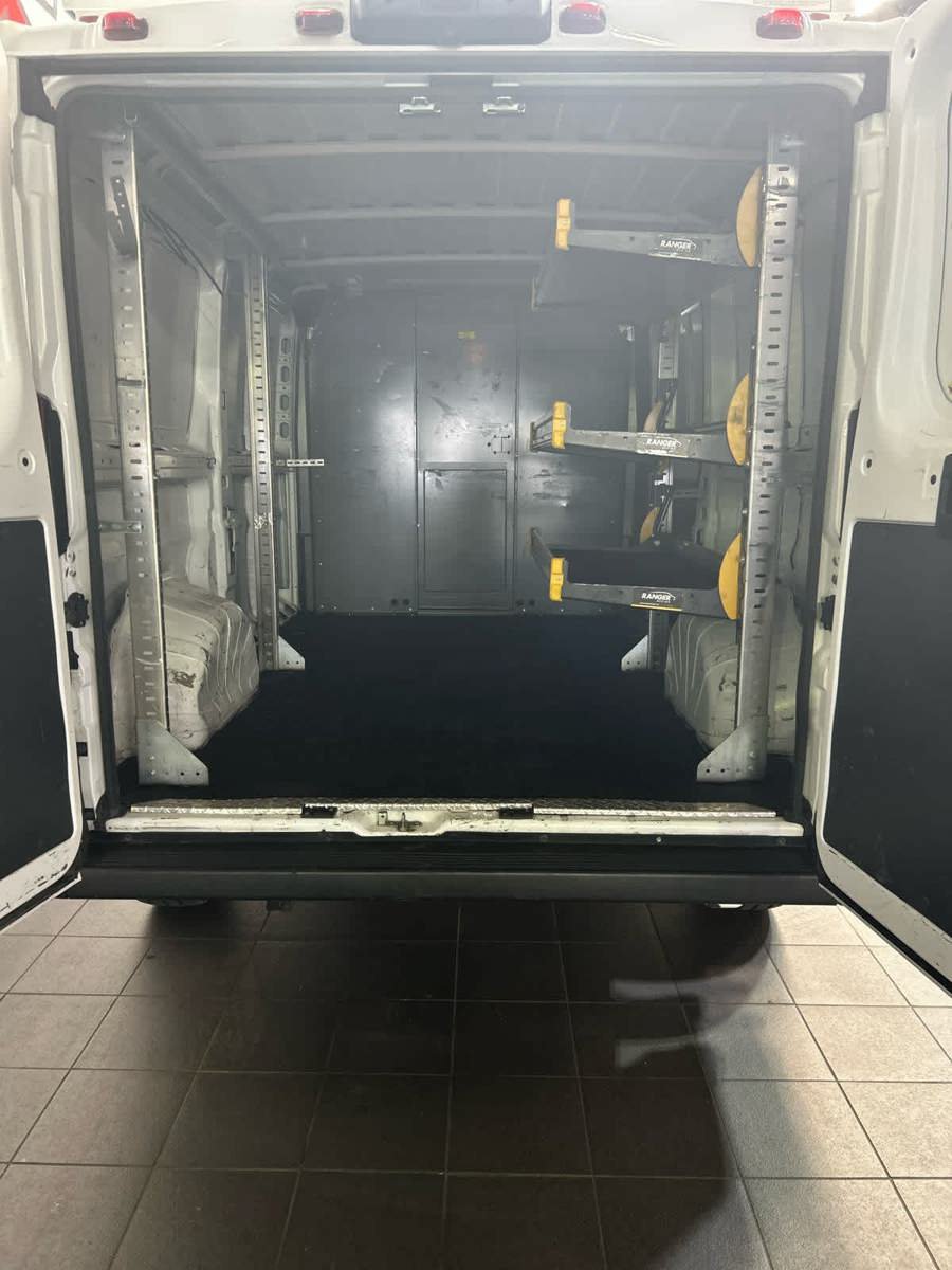 Used 2023 RAM ProMaster 2500 FWD image 5