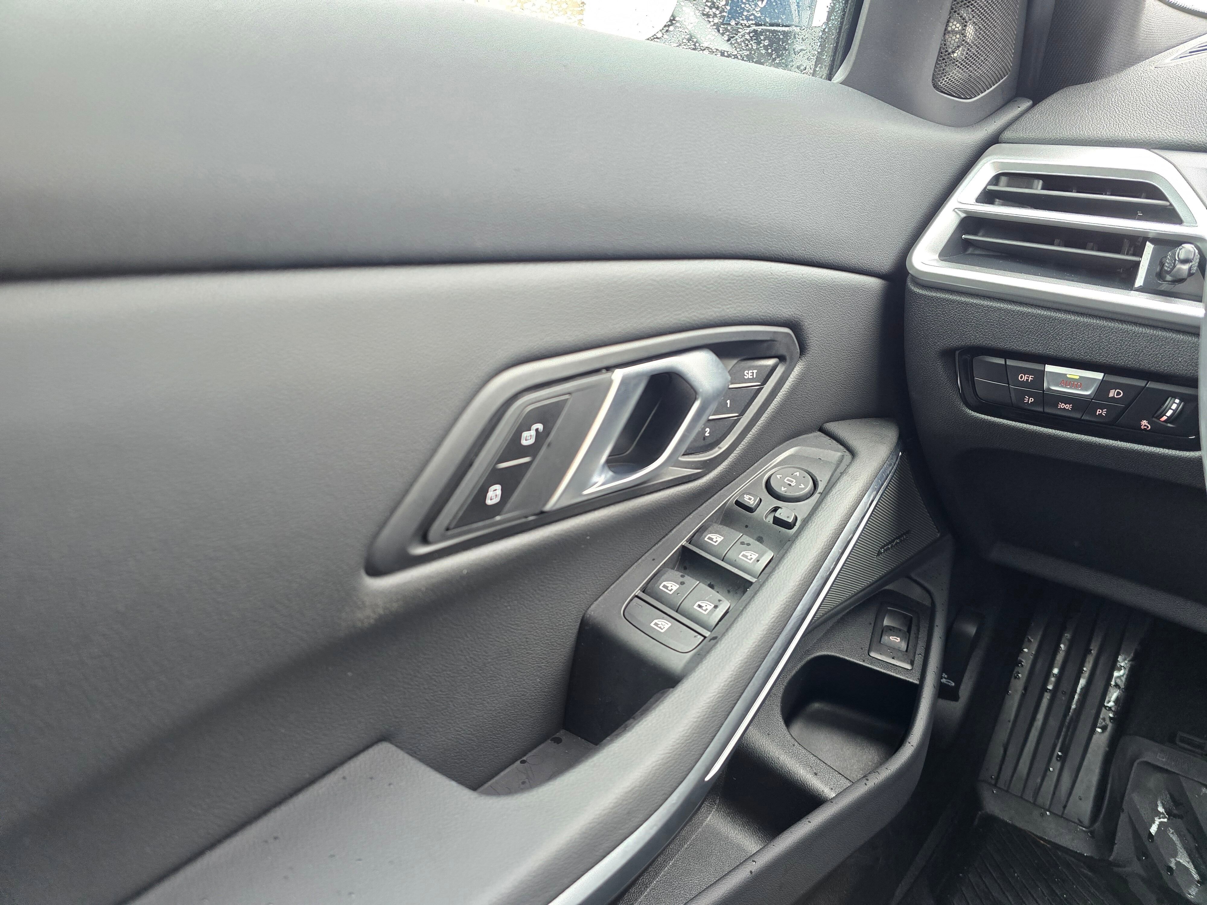 Certified 2025 BMW 330i xDrive Sedan w/ Premium Package image 61