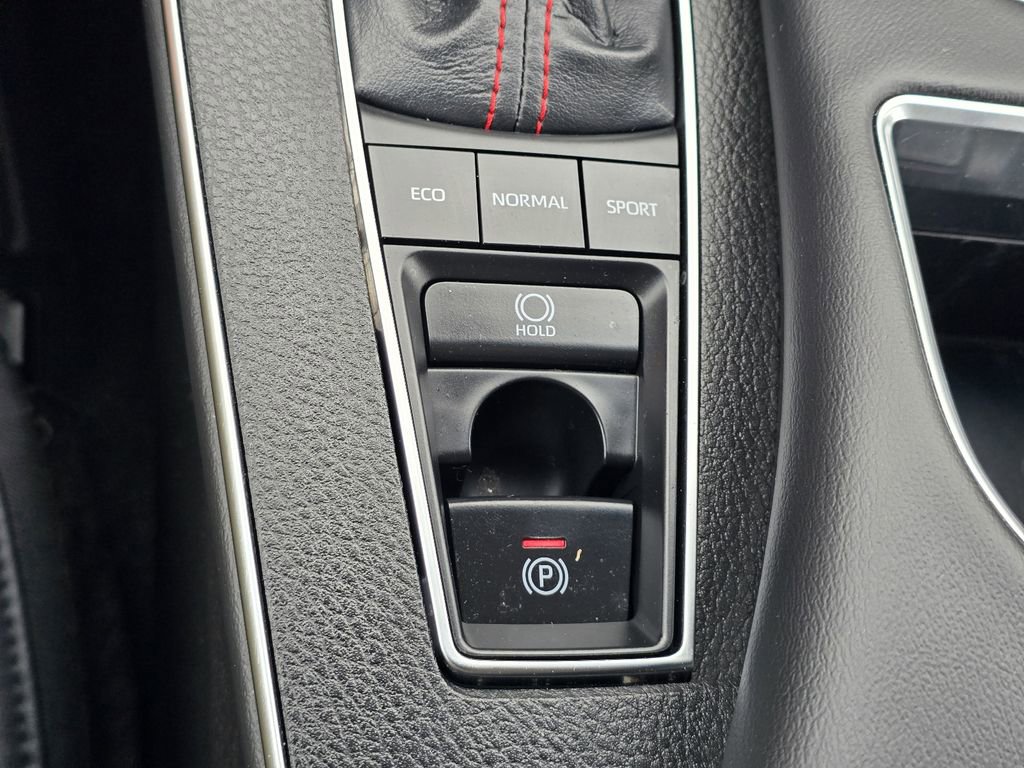 Used 2021 Toyota Avalon TRD image 21