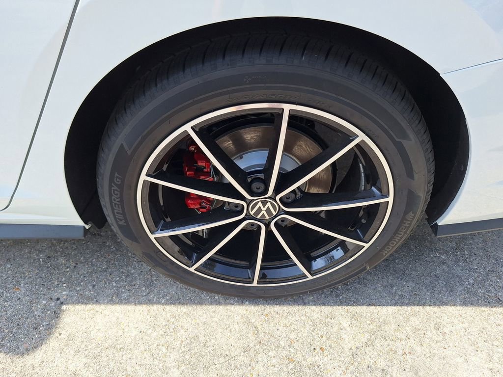 Used 2025 Volkswagen Jetta GLI Autobahn image 25