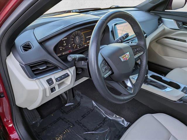 Used 2025 Cadillac CT4 Premium Luxury image 10