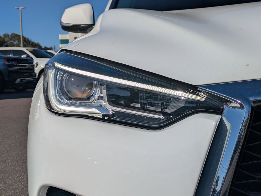 Certified 2025 INFINITI QX50 Luxe image 8