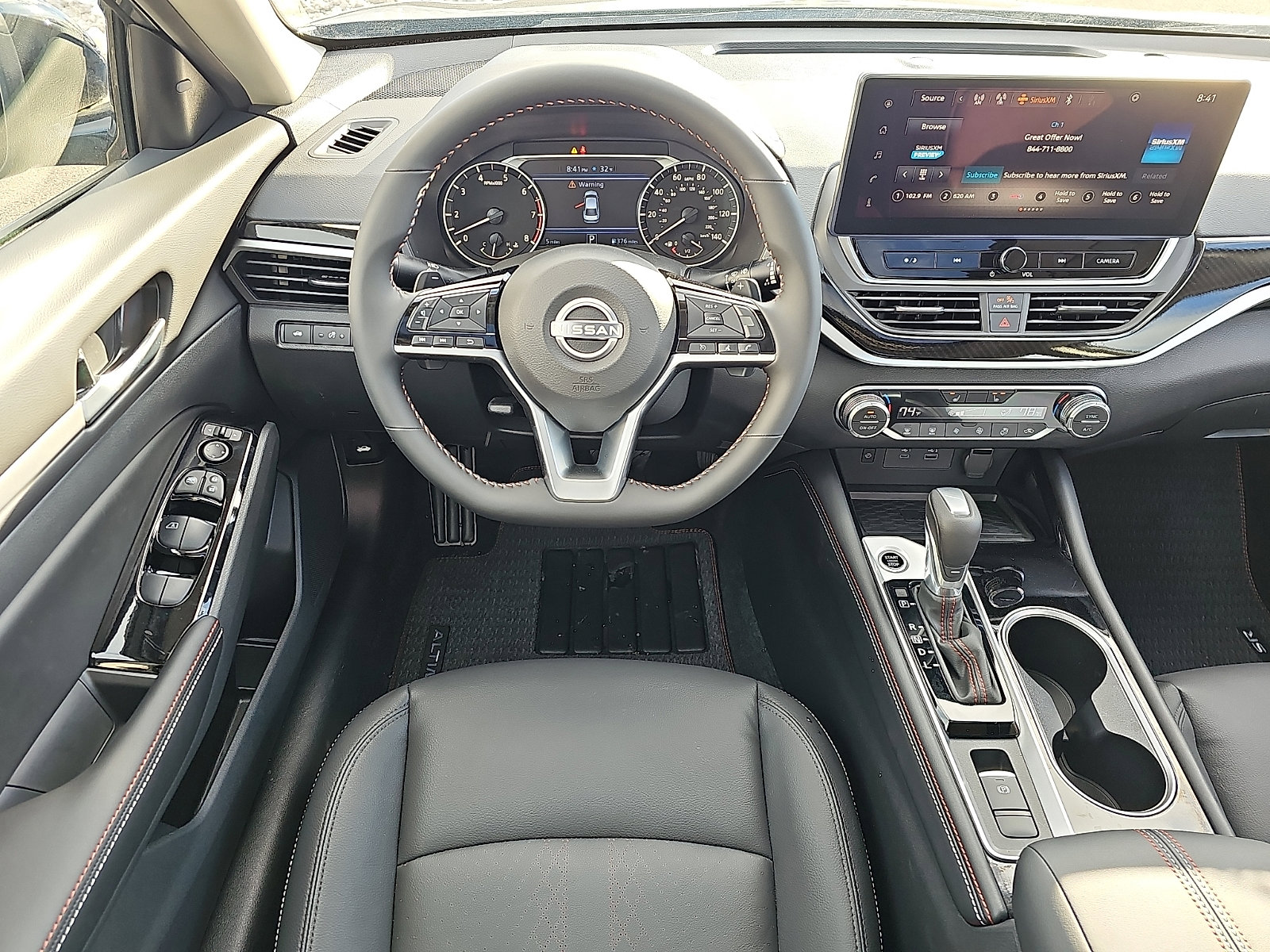 Used 2025 Nissan Altima 2.5 SR w/ SR Premium Package image 12