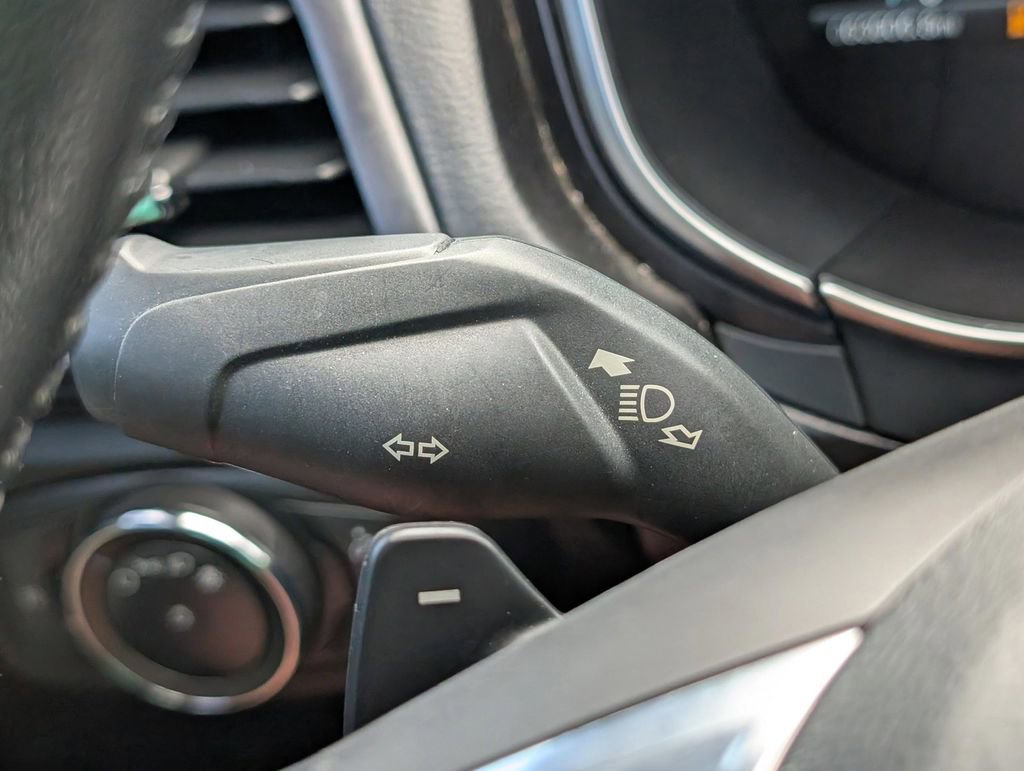 Used 2018 Ford Fusion Titanium image 26