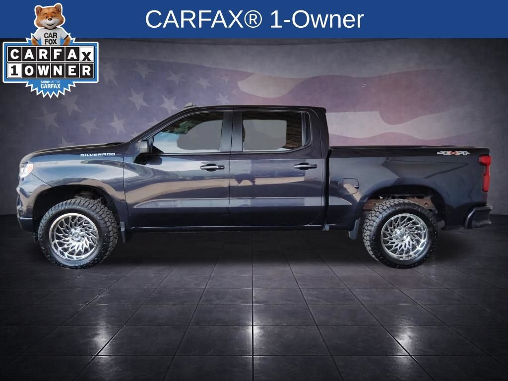 Used 2022 Chevrolet Silverado 1500 RST AWD/4WD image 2