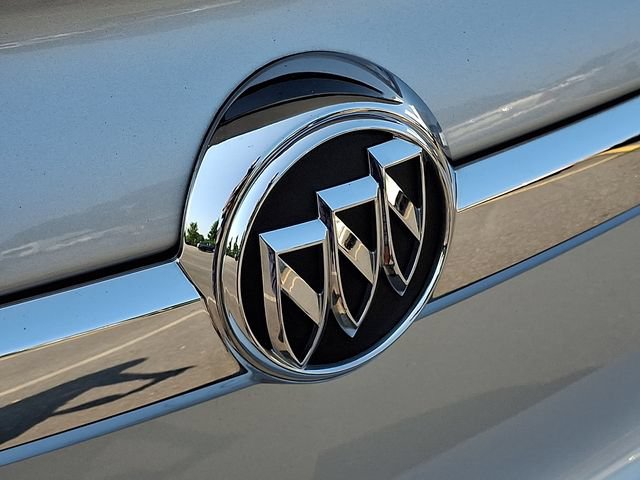Used 2017 Buick Regal Sport Touring FWD image 25