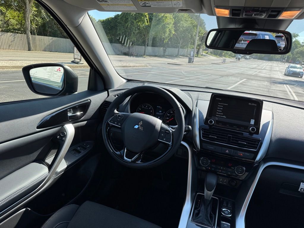 New 2025 Mitsubishi Eclipse Cross SE image 23