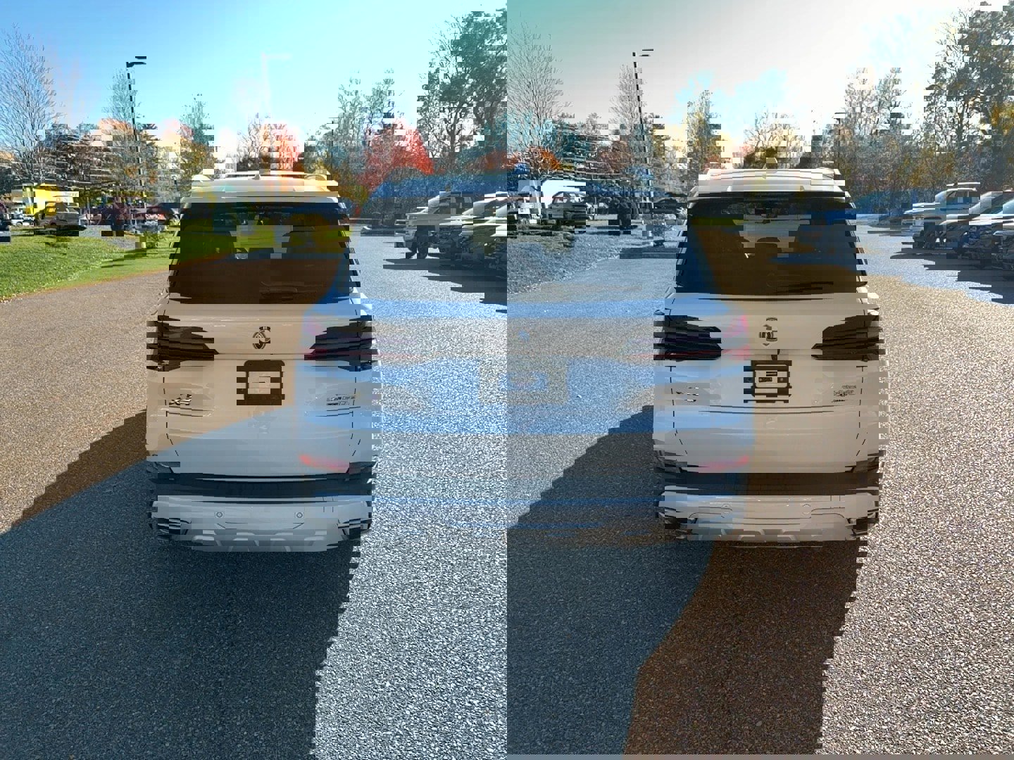 Certified 2024 BMW X5 xDrive50e image 6