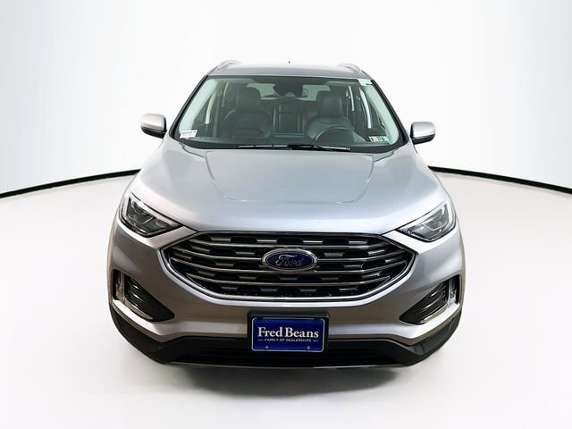 Used 2022 Ford Edge SEL w/ Convenience Package AWD/4WD image 2