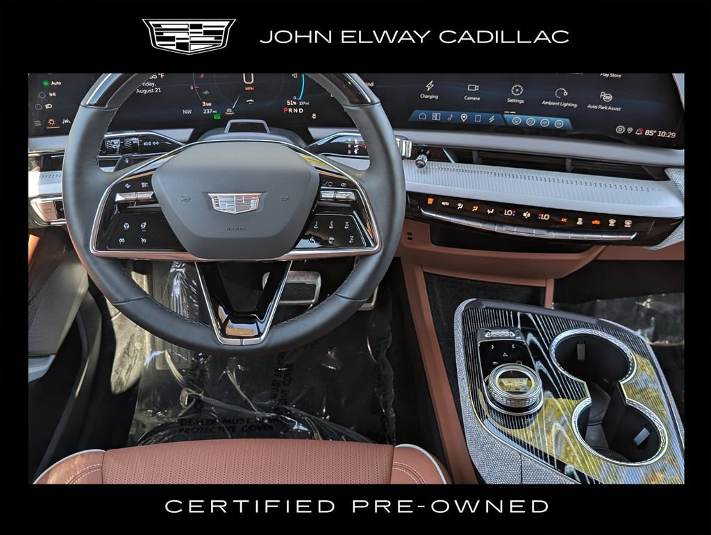 Certified 2025 Cadillac Optiq Sport 2 AWD/4WD image 18