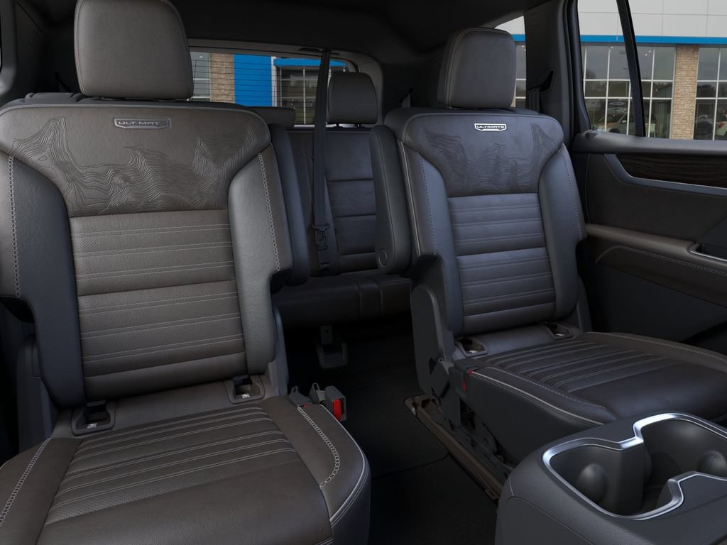 New 2026 GMC Acadia Denali Ultimate w/ LPO, Floor Liner Package AWD/4WD image 17