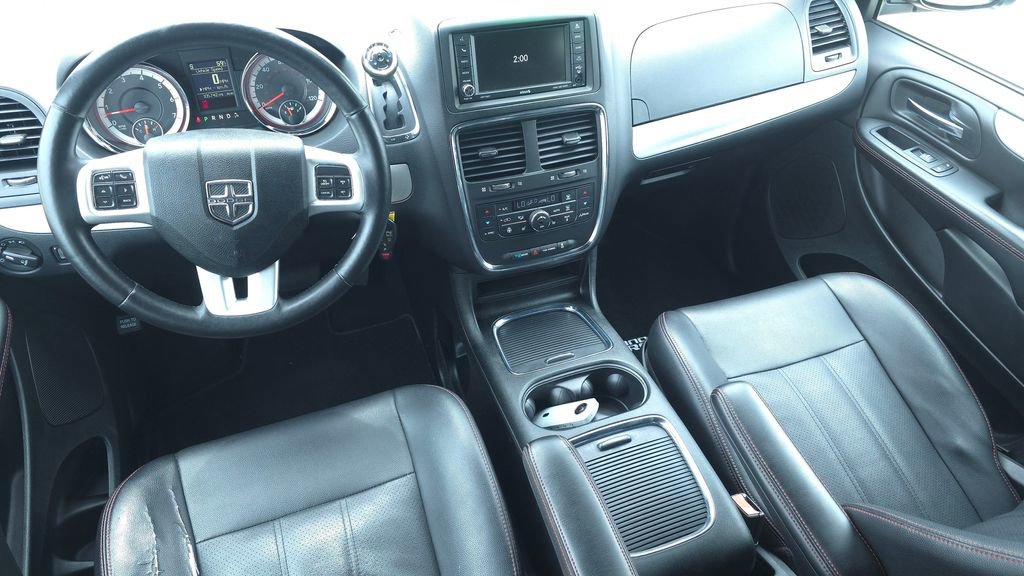 Used 2017 Dodge Grand Caravan GT FWD image 26