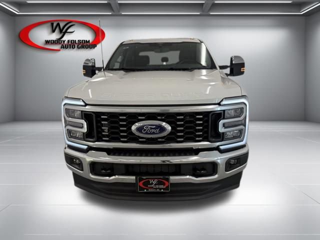 New 2026 Ford F350 4x4 Crew Cab DRW Super Duty image 2