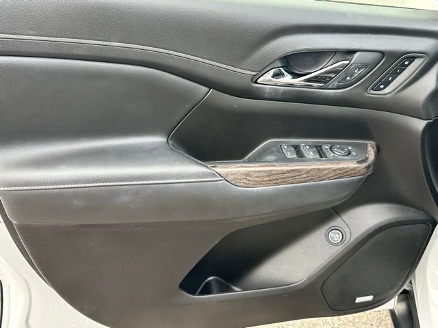 Used 2023 GMC Acadia Denali w/ Denali Ultimate Package image 22