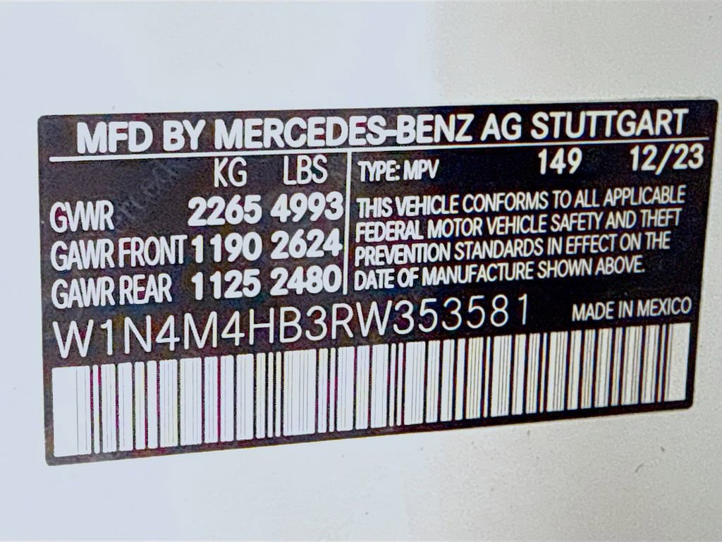 Used 2024 Mercedes-Benz GLB 250 GLB 250 image 31