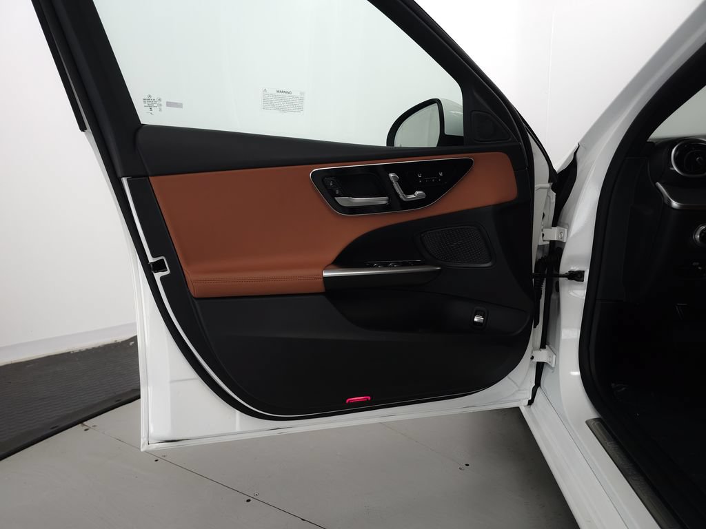 Certified 2026 Mercedes-Benz C 300 4MATIC Sedan image 5