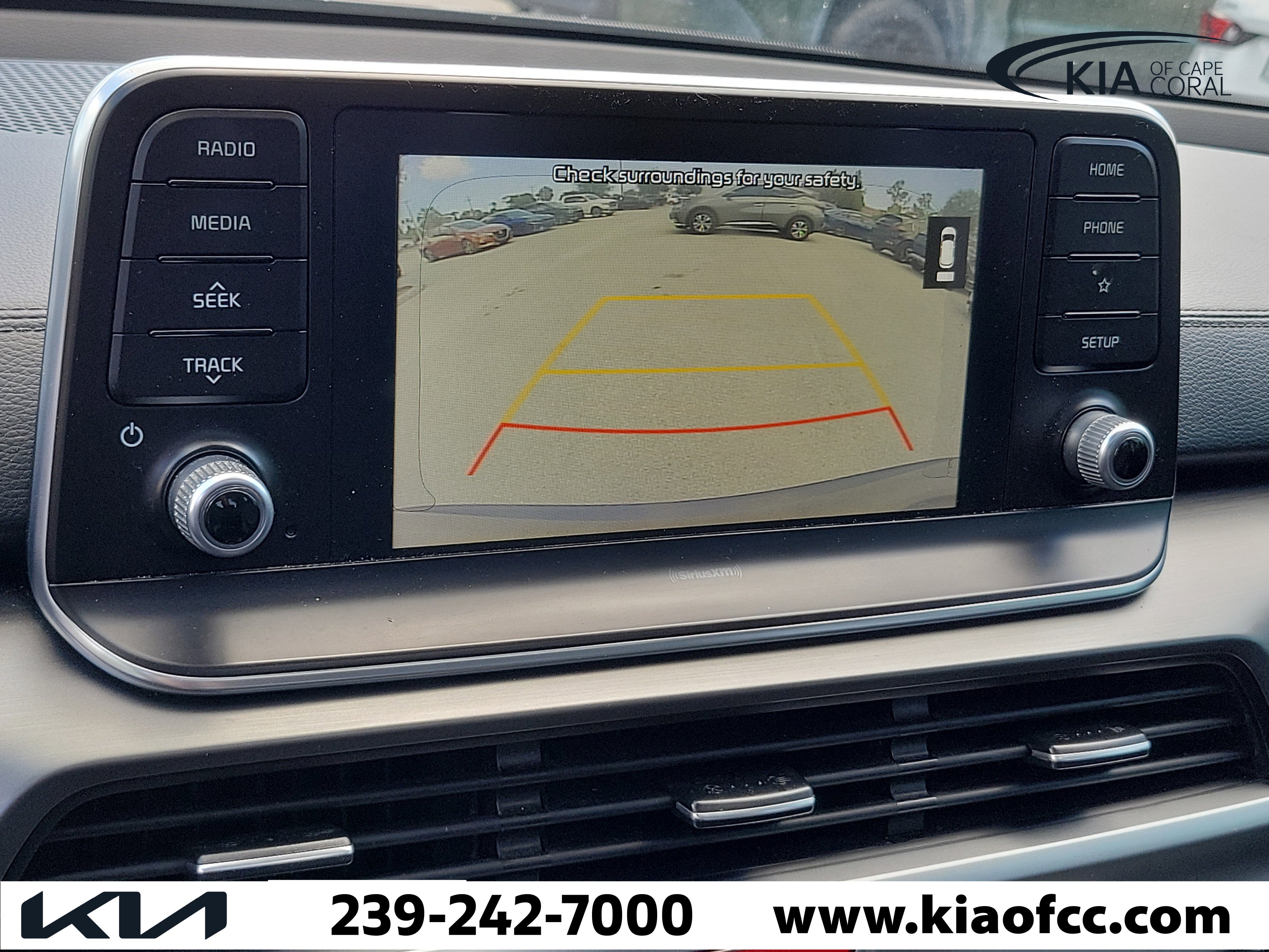 Used 2020 Kia Telluride S w/ S 8 Passenger Seating Package AWD/4WD image 29