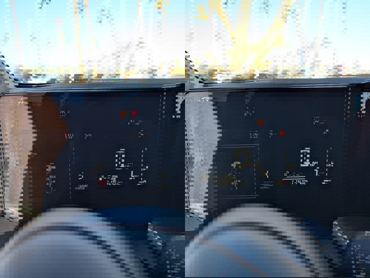 Certified 2025 Nissan Kicks S image 26