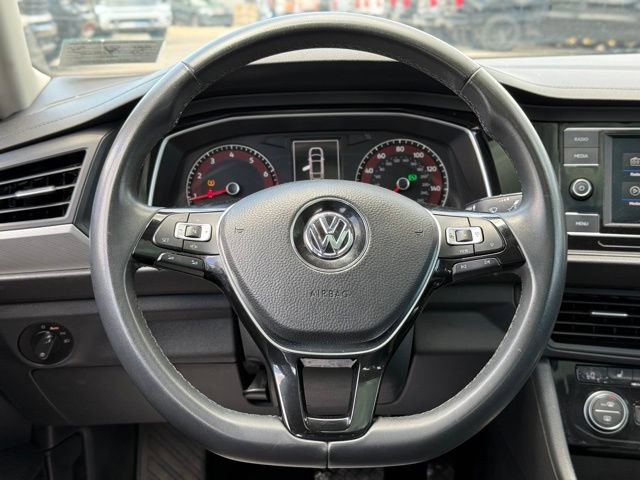 Used 2020 Volkswagen Jetta SE FWD image 21