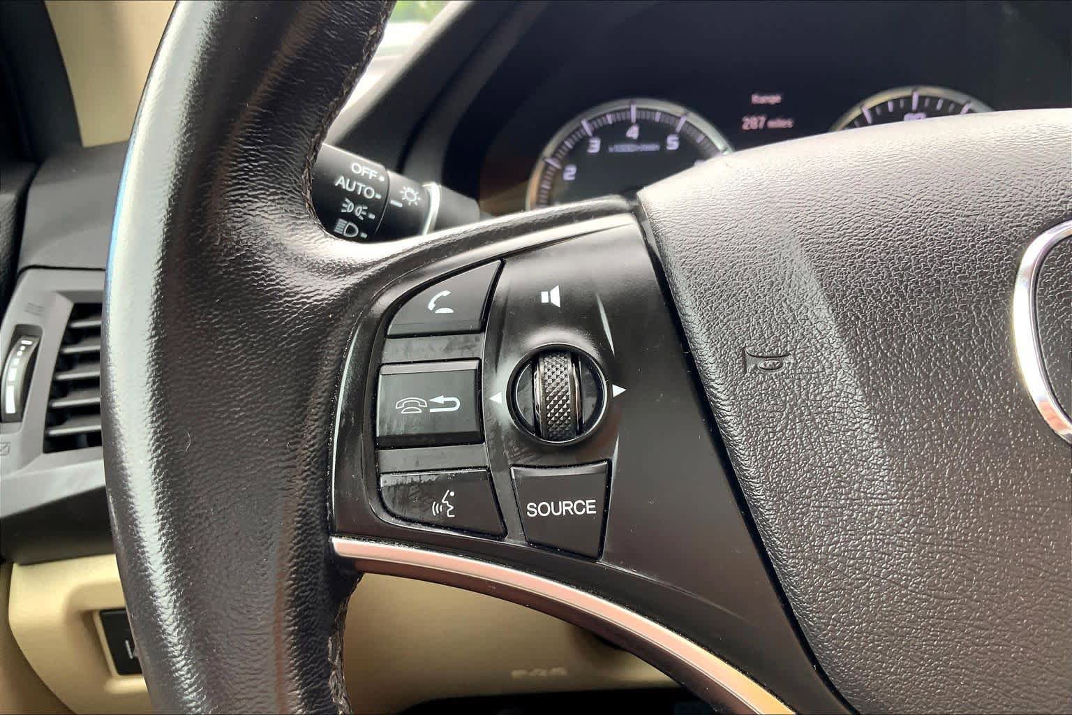 Used 2016 Acura MDX FWD w/ Technology Package image 24