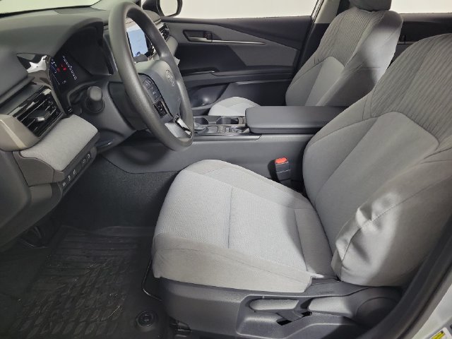 Used 2026 Toyota Camry LE FWD image 19