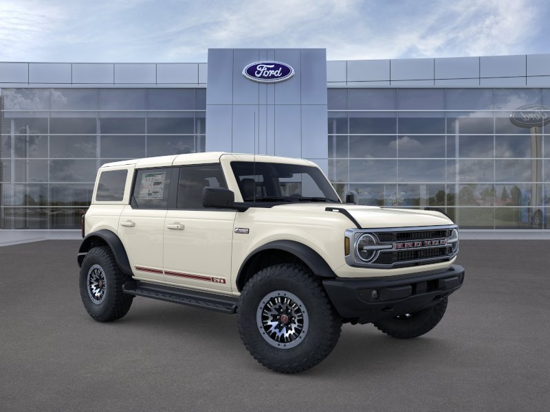 New 2026 Ford Bronco Outer Banks image 7
