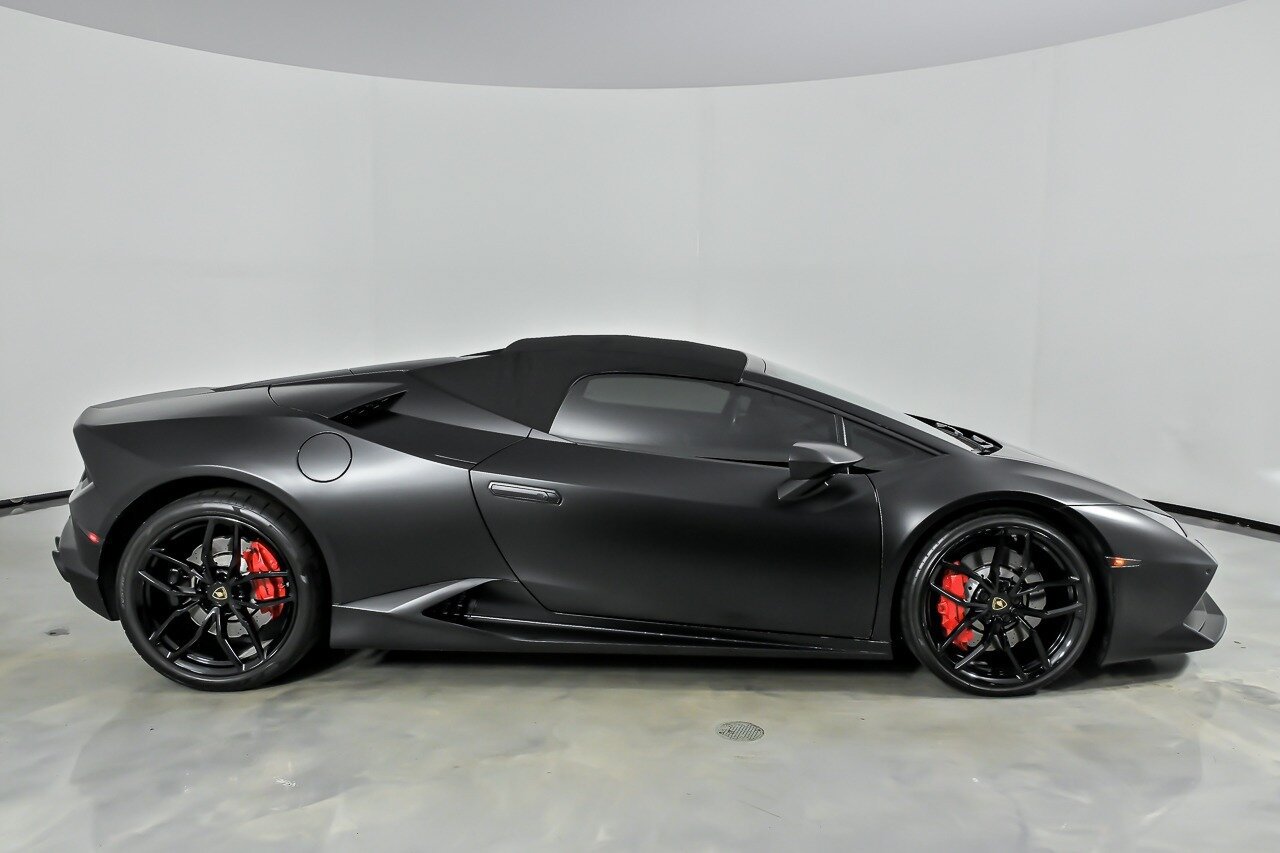 Used 2018 Lamborghini Huracan LP 580-2 RWD image 31