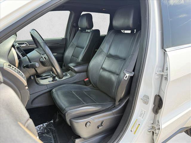 Used 2014 Jeep Grand Cherokee Limited w/ Luxury Group II AWD/4WD image 11