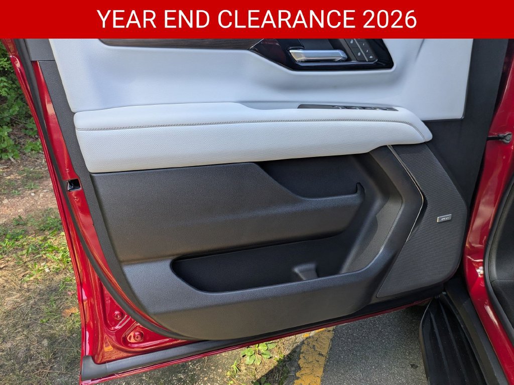 New 2026 Chevrolet Suburban Premier AWD/4WD image 9