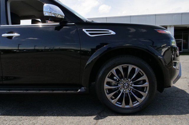 Used 2023 Nissan Armada Platinum w/ Captain's Chairs Package RWD image 50
