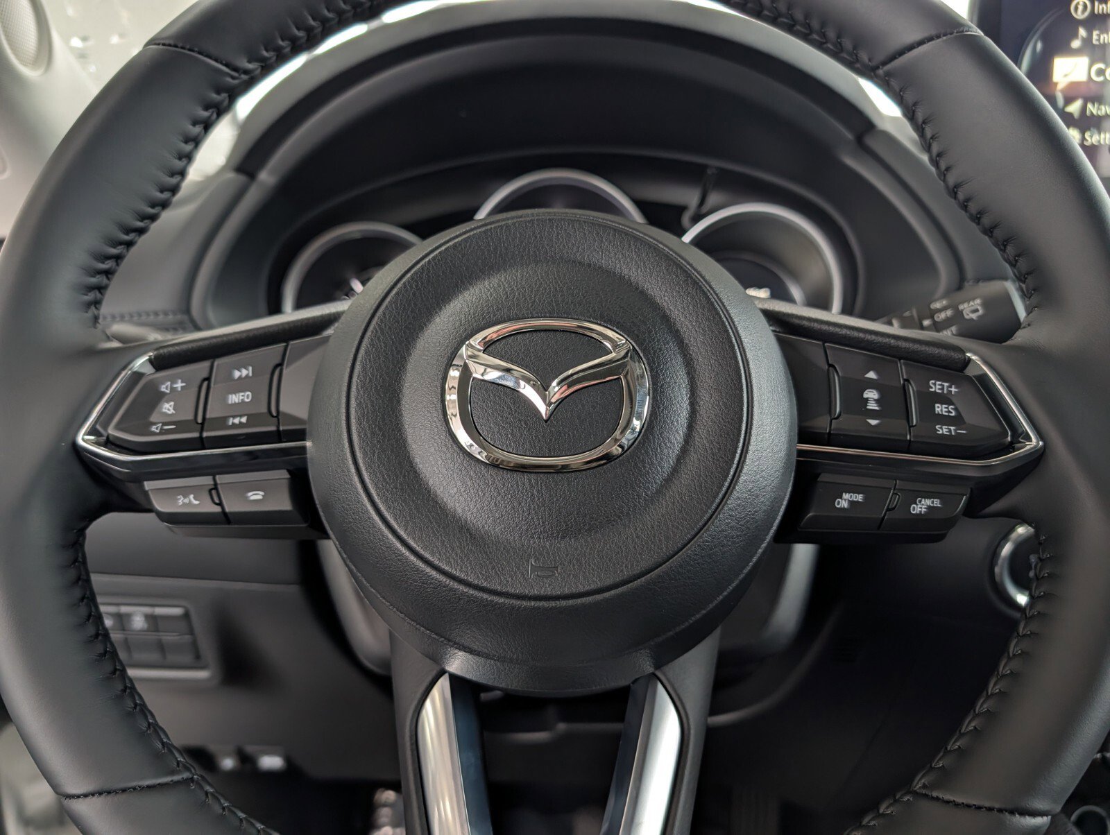 New 2025 MAZDA CX-5 AWD 2.5 S w/ Select Package image 15