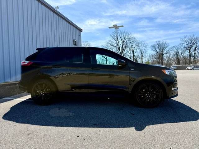 Used 2022 Ford Edge ST-Line AWD/4WD image 7
