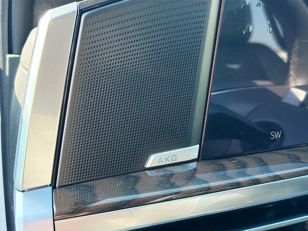 New 2026 Cadillac Escalade ESV Platinum Sport AWD/4WD image 40