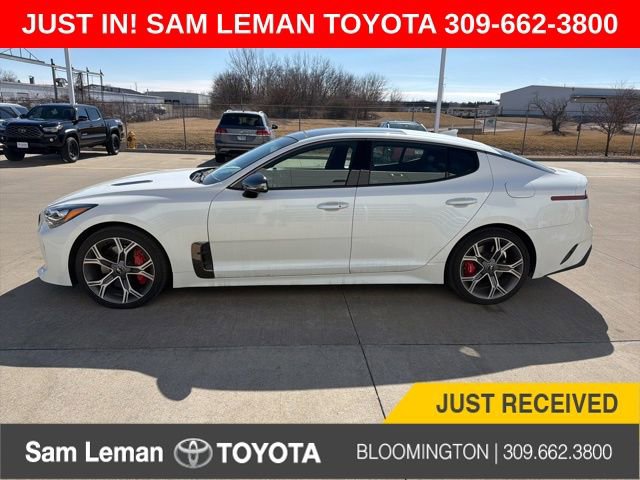 Used 2020 Kia Stinger GT2 image 1