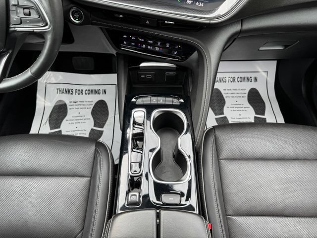 Used 2021 Buick Envision Essence w/ Sport Touring Package FWD image 27