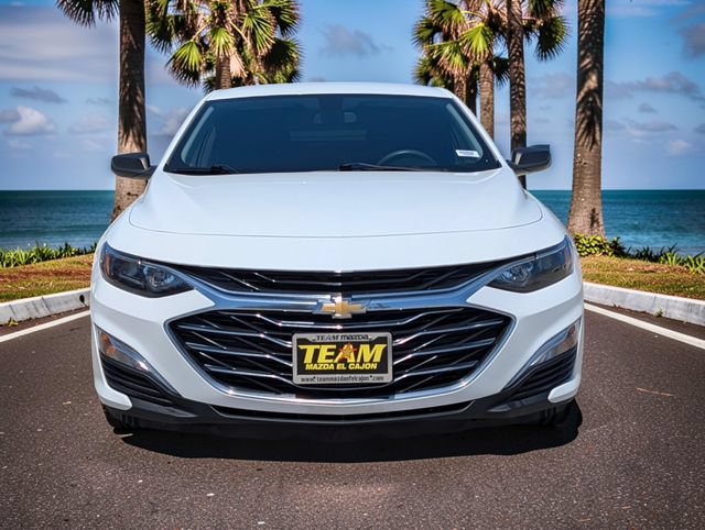 Used 2021 Chevrolet Malibu LS FWD image 3