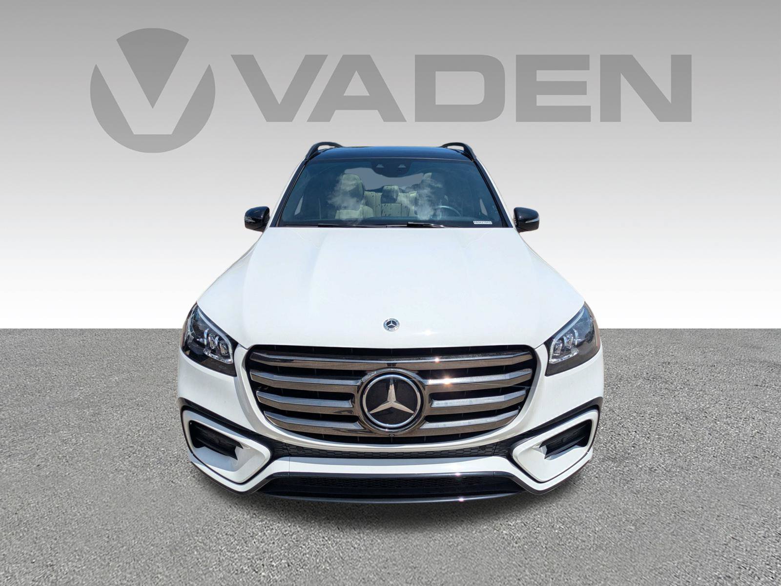 Used 2024 Mercedes-Benz GLS 450 4MATIC image 31