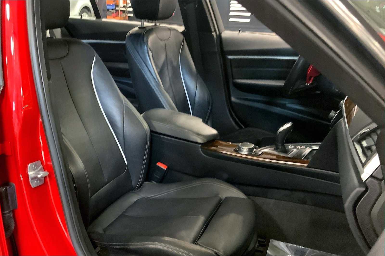 Used 2016 BMW 328i xDrive Sedan image 7