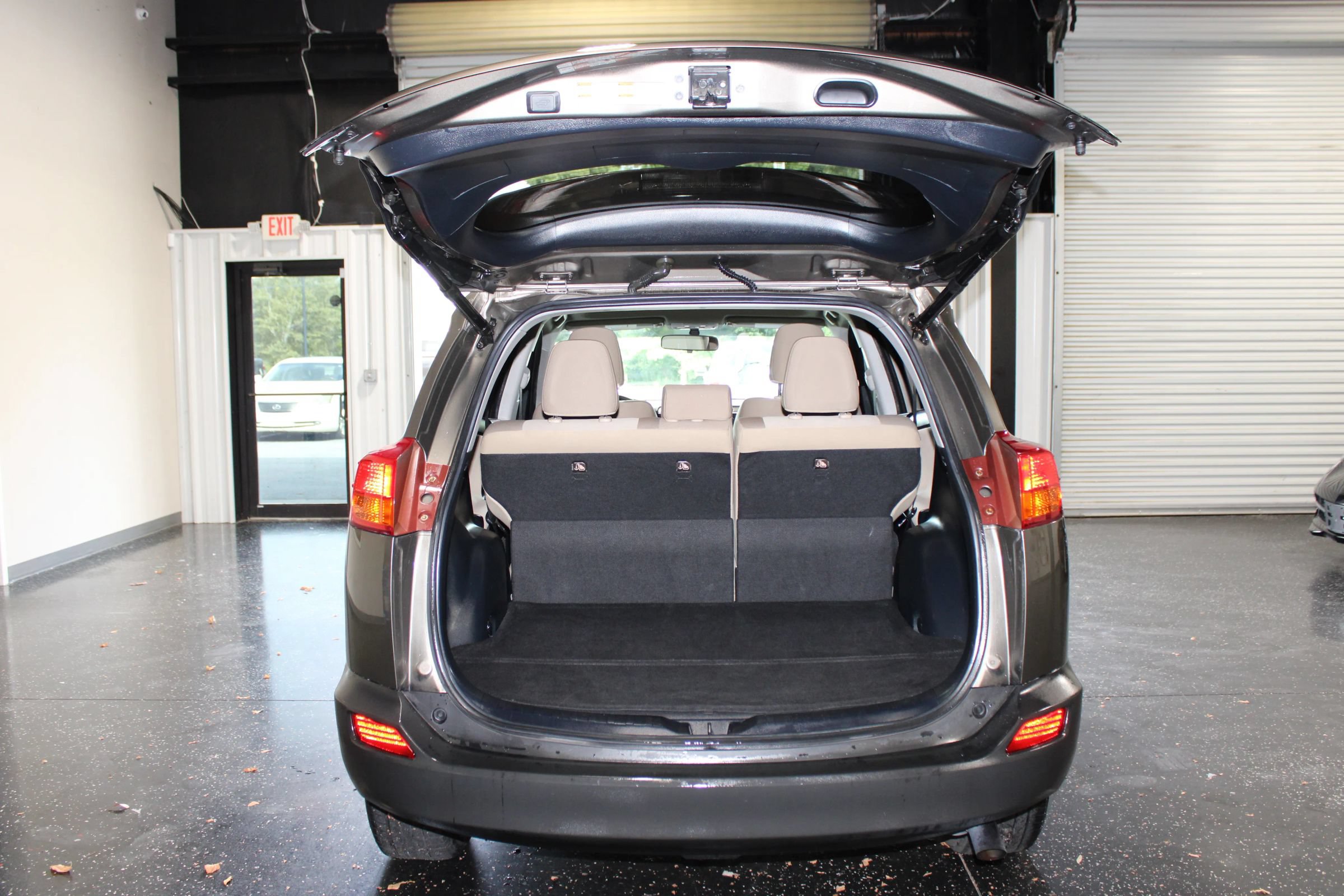 Used 2015 Toyota RAV4 XLE FWD image 31