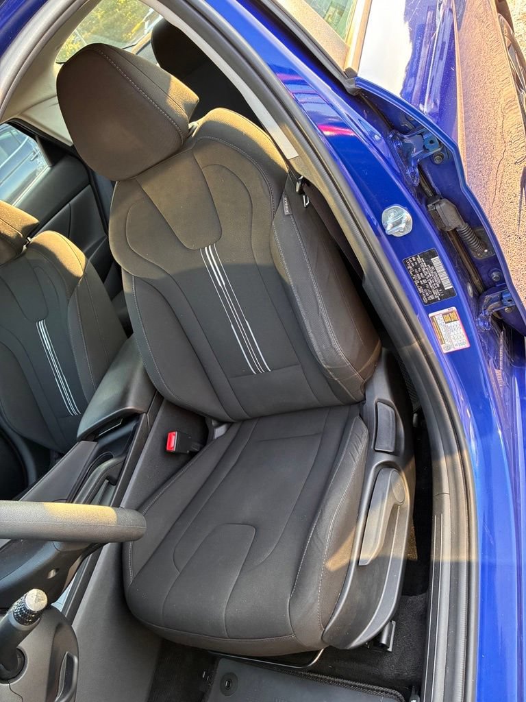 Used 2023 Hyundai Elantra SEL FWD image 15