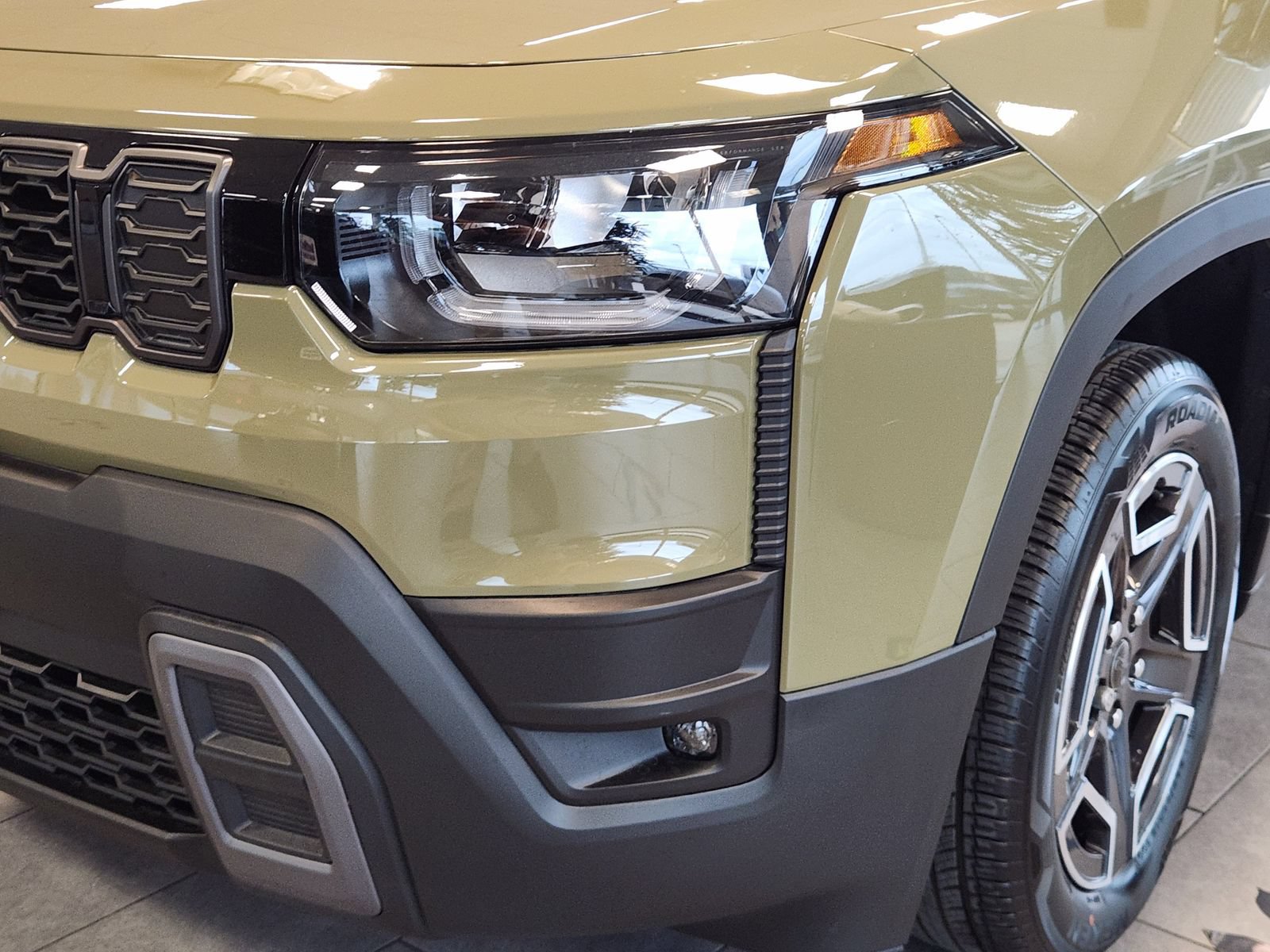 New 2026 Jeep Cherokee Laredo AWD/4WD image 9