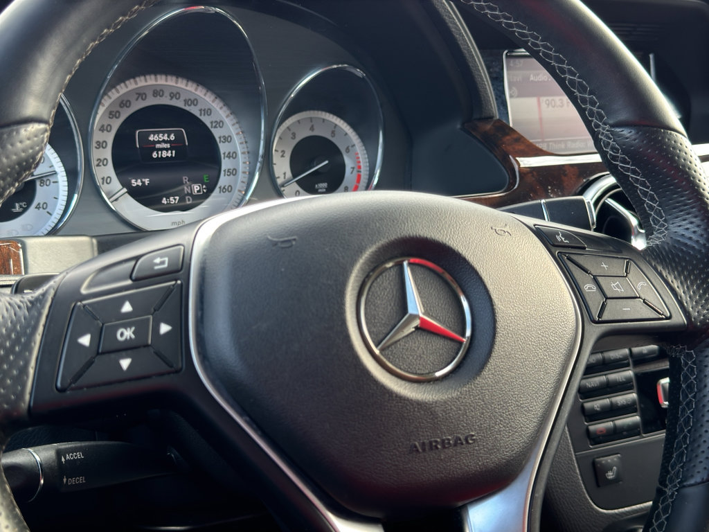 Used 2015 Mercedes-Benz GLK 350 4MATIC image 30