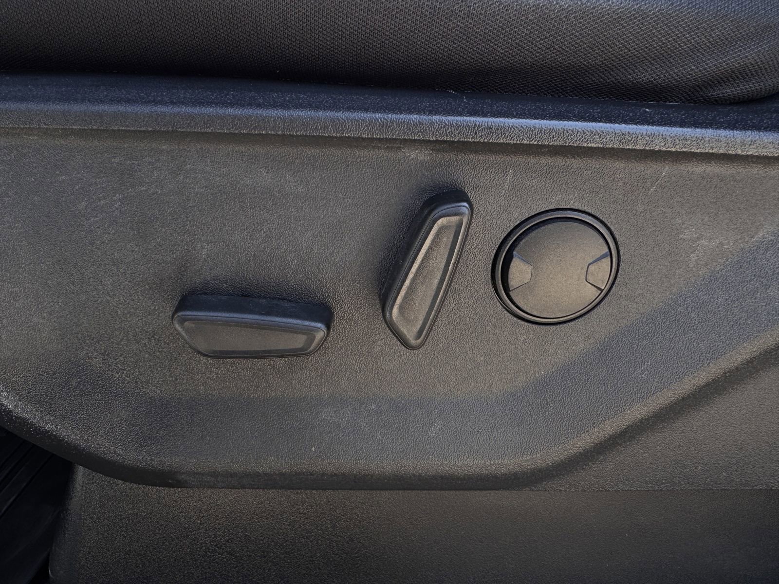 Used 2023 Ford F150 XLT w/ Equipment Group 302A High image 28