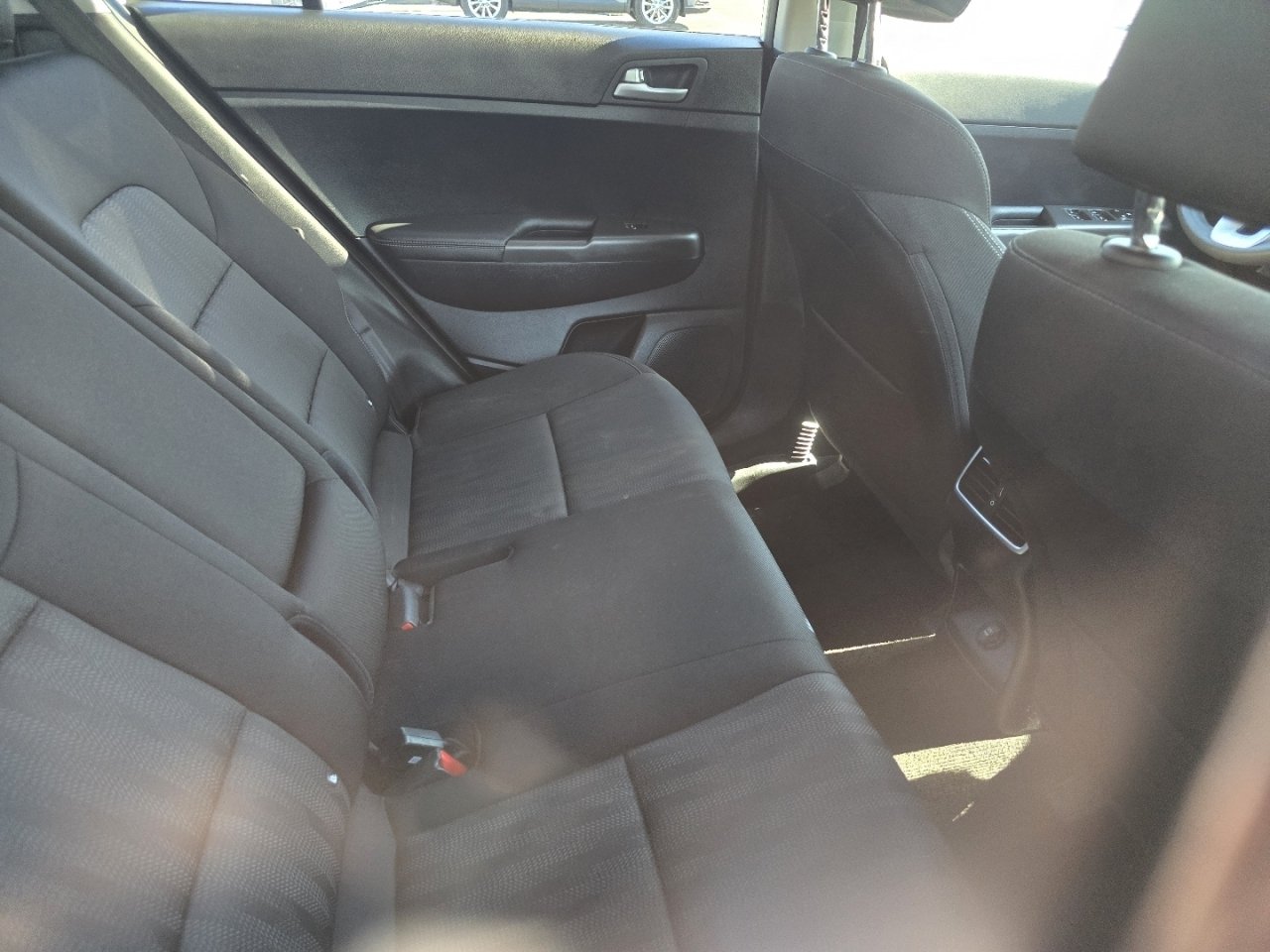Used 2021 Kia Sportage LX AWD/4WD image 11