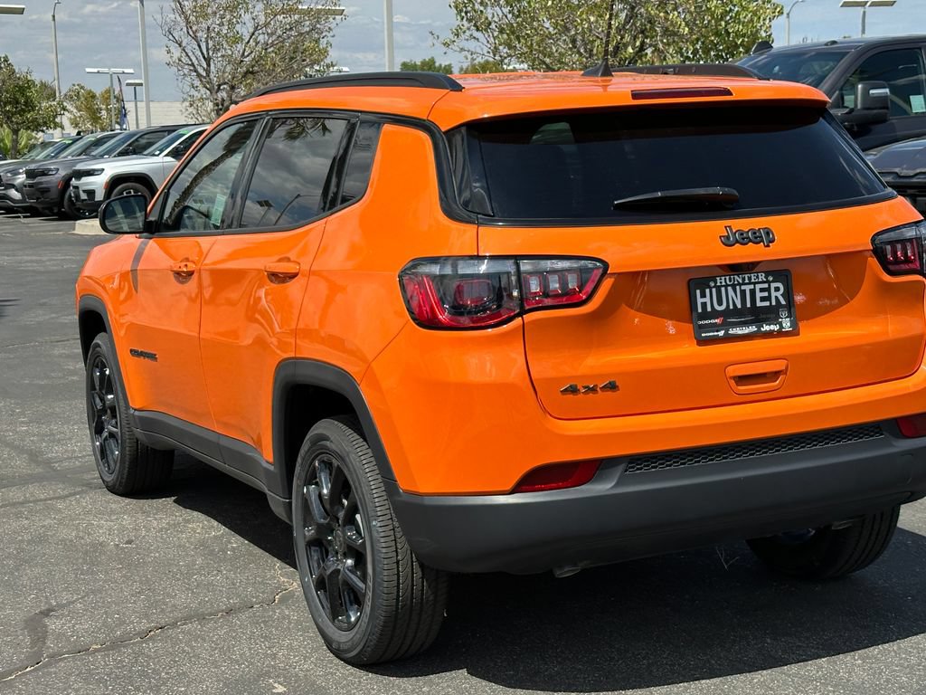 New 2026 Jeep Compass Latitude AWD/4WD image 5