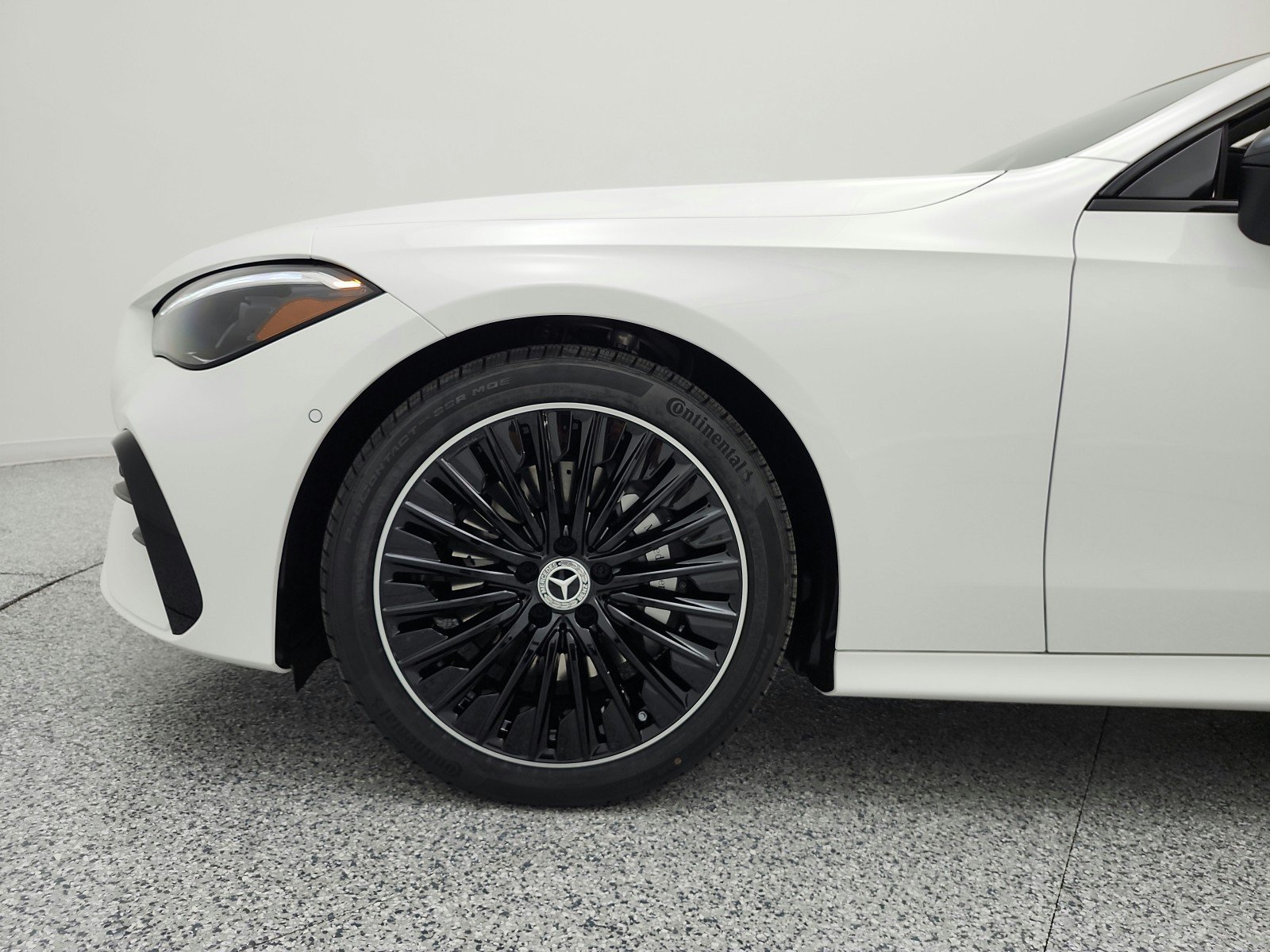 New 2026 Mercedes-Benz CLE 300 4MATIC Coupe image 12