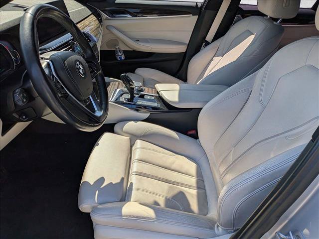 Used 2018 BMW 530i RWD image 13