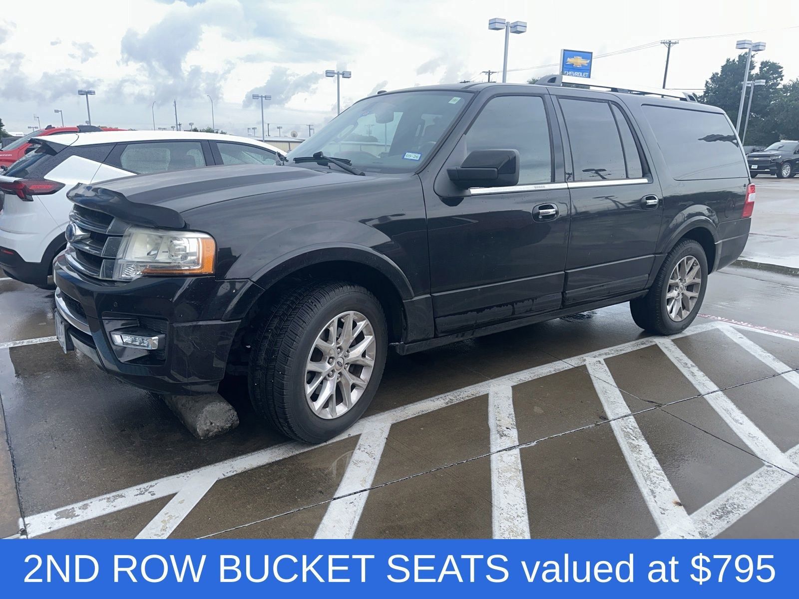 Used 2017 Ford Expedition EL Limited w/ Equipment Group 301A RWD image 4